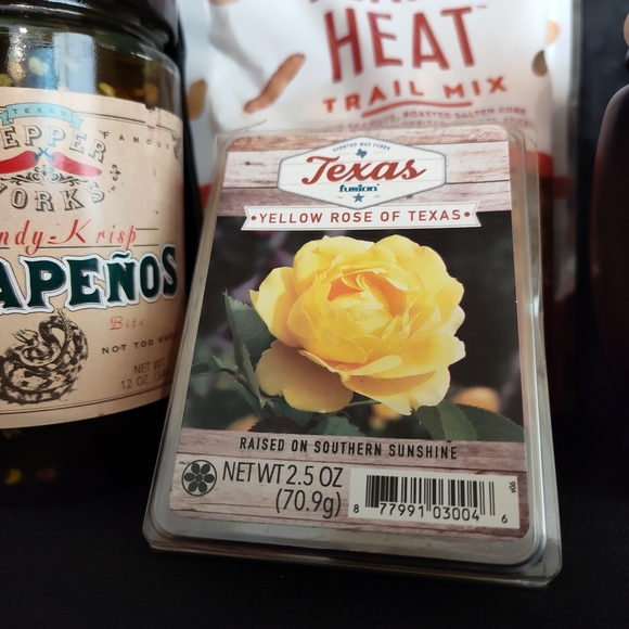 Texas Heat Trail Mix, Candied Jalapeños, And Texas Scents Bundle - Picture 3 of 7